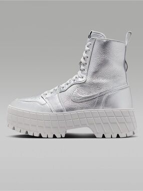 Nike Air Jordan 1 Brooklyn Boot Women’s Metallic Silver - FJ5737-002 Size 10
